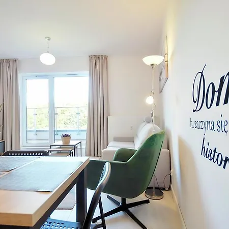 Nadmorskie Tarasy Nemo - Latarnia Morska - Port Apartamento