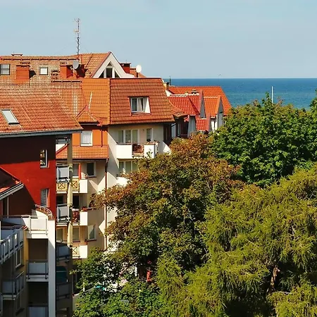 Nadmorskie Tarasy Nemo - Latarnia Morska - Port *