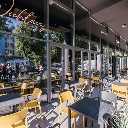 Nadmorskie Tarasy Nemo - Latarnia Morska - Port Kolobrzeg